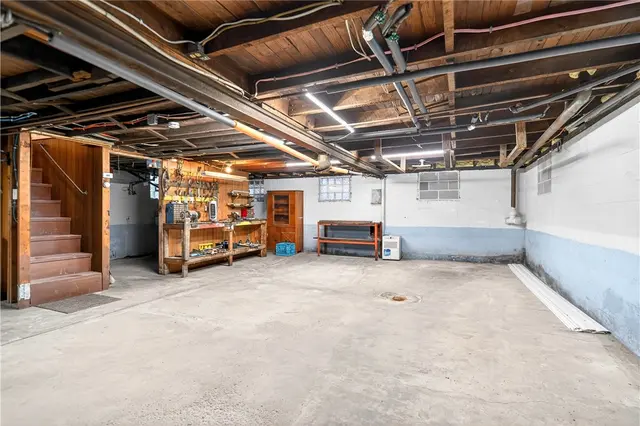 123 Canal St. gallery image 39