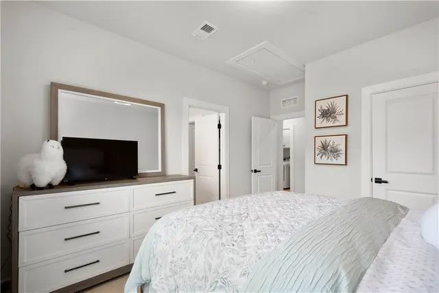 123 Curtis Dr. gallery image 3