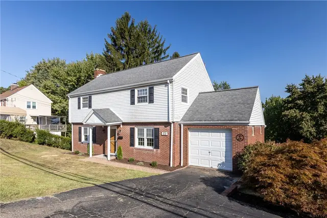 123 Lindley Ln gallery image 10