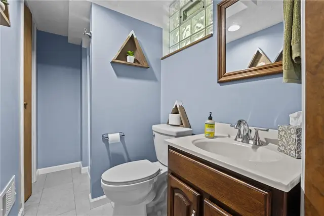 123 Lindley Ln gallery image 14