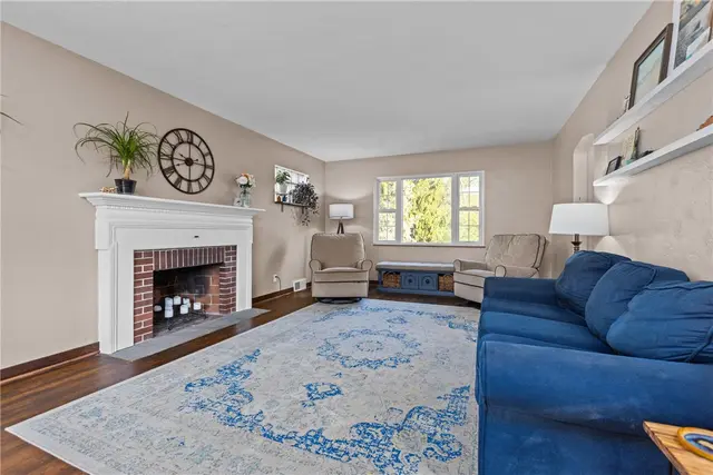 123 Lindley Ln gallery image 20