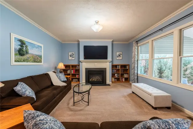 123 Macintosh Ct gallery image 32