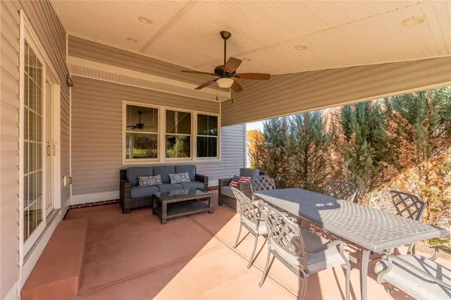 123 Macintosh Ct gallery image 46