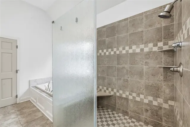 123 Meadowvue Dr gallery image 12