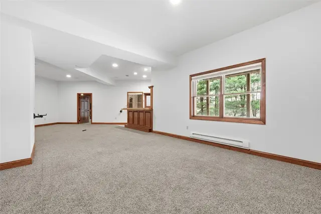 123 Meadowvue Dr gallery image 40