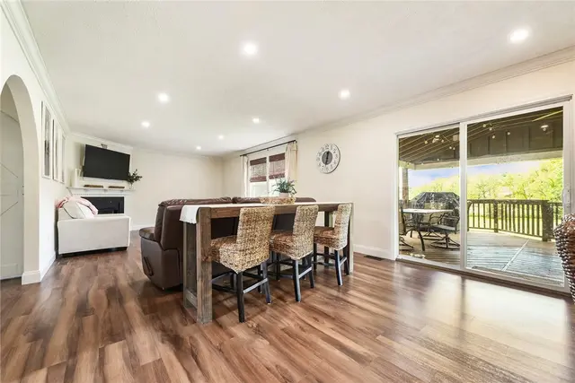 123 Shady Oak Dr gallery image 29