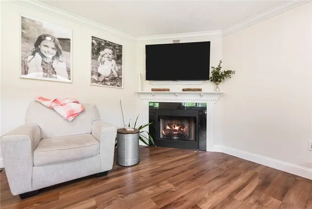 123 Shady Oak Dr gallery image 38