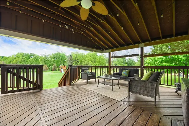 123 Shady Oak Dr gallery image 46