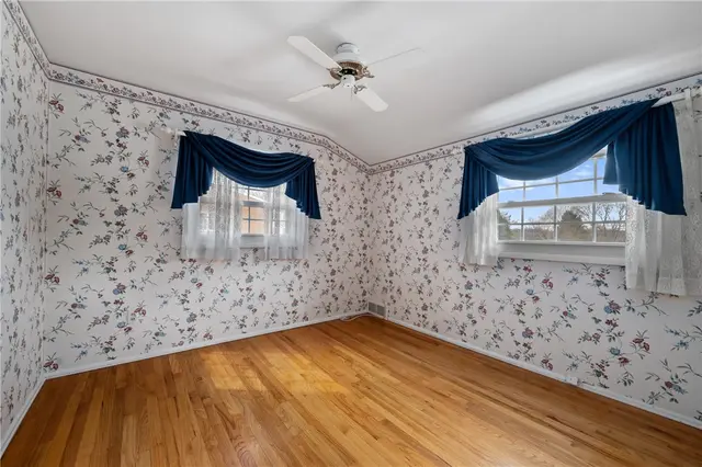 1238 Regency Dr gallery image 20