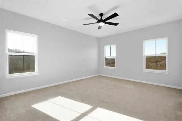 124 Curtis Court gallery image 20