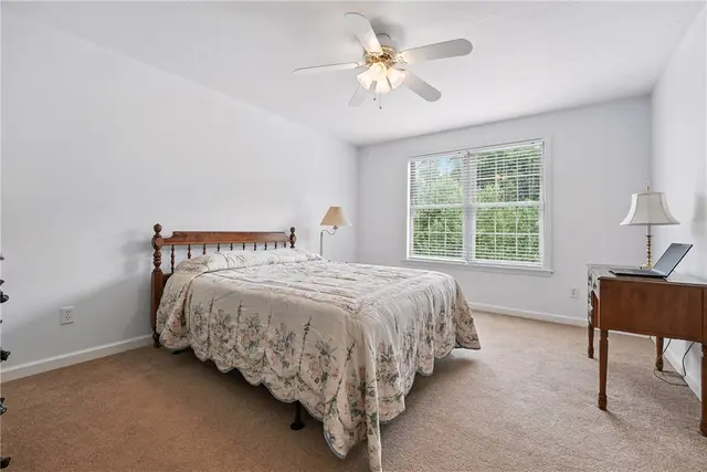 124 Dalliance Court gallery image 25