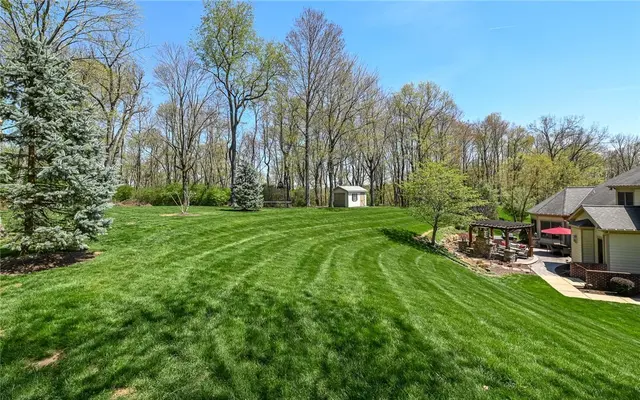 124 Field Brook Lane gallery image 16
