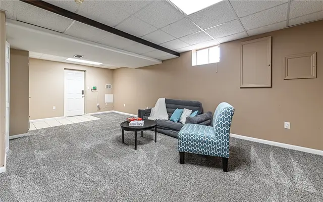 124 Fox Meadow Dr gallery image 22
