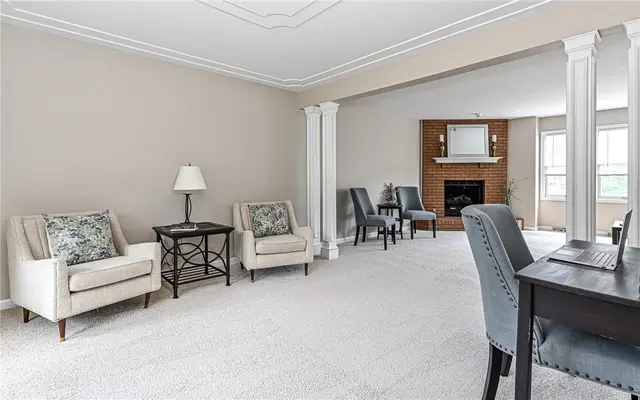 124 Fox Meadow Dr gallery image 28