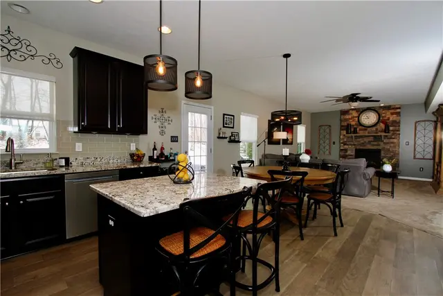 124 Kestler Drive gallery image 12