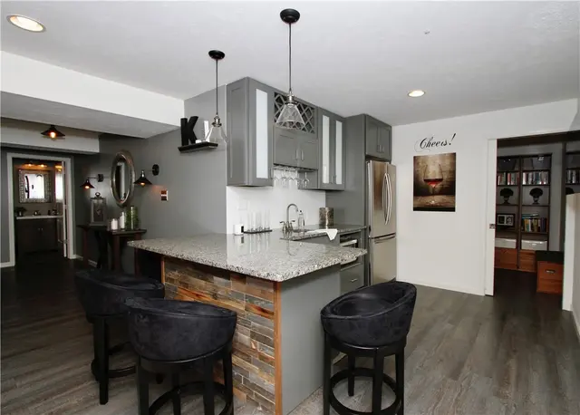 124 Kestler Drive gallery image 23