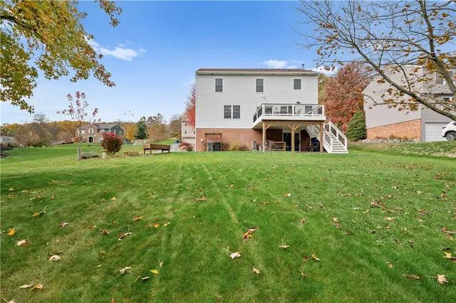 1245 Woodhill Dr gallery image 6
