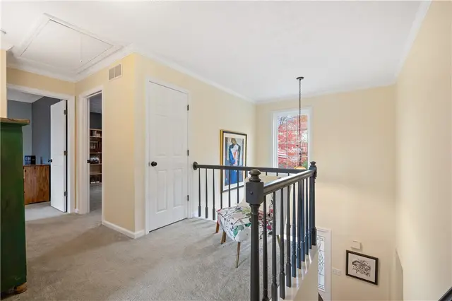 1245 Woodhill Dr gallery image 16