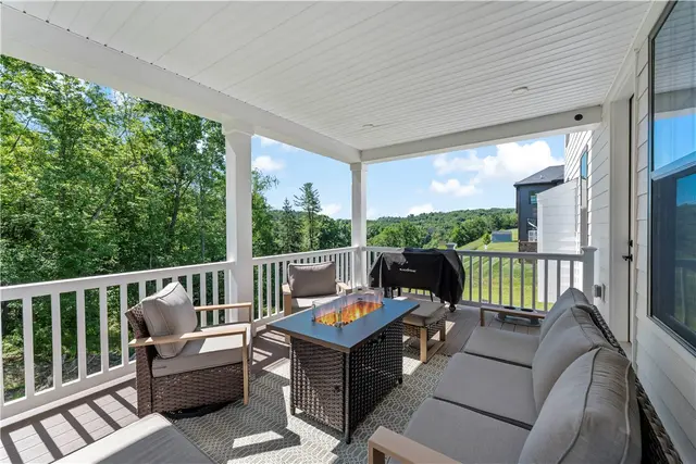 125 Abigail Dr gallery image 16