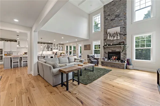 125 Abigail Dr gallery image 29