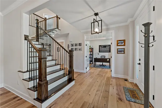 125 Abigail Dr gallery image 32