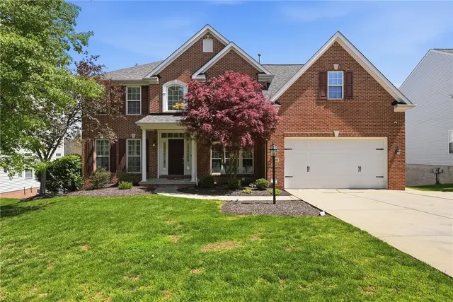125 Blue Heron Dr gallery image 2