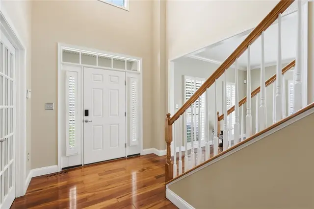 125 Blue Heron Dr gallery image 14