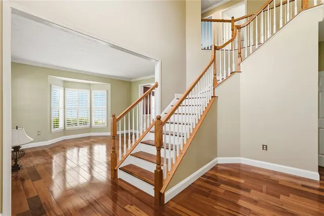 125 Blue Heron Dr gallery image 17