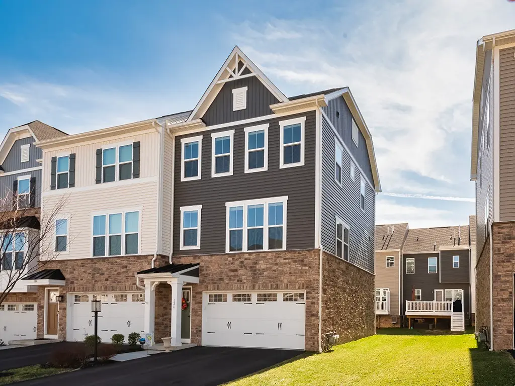126 Lupine Dr