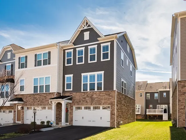 126 Lupine Dr