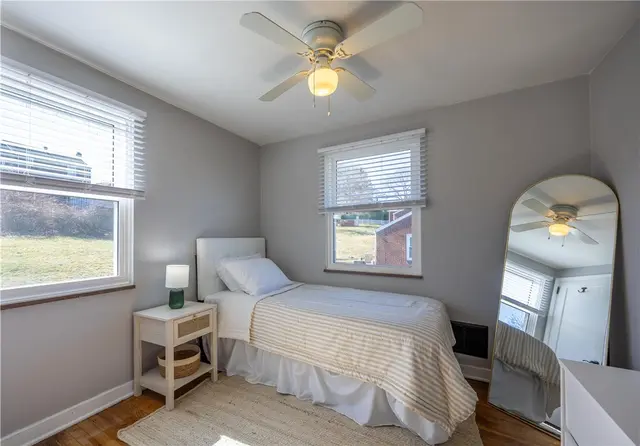 1262 Bingay Dr gallery image 13