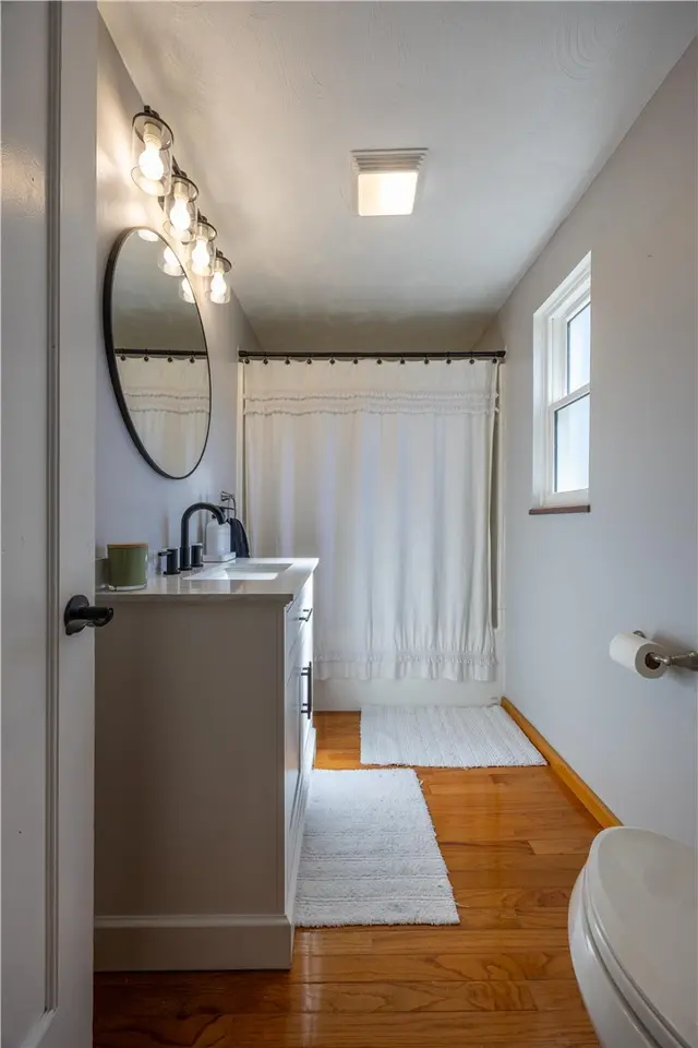1262 Bingay Dr gallery image 16