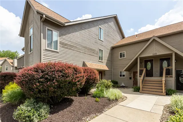 1265 Norberry Ct 18 gallery image 3