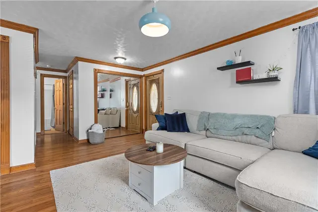 1265 Norberry Ct 18 gallery image 10
