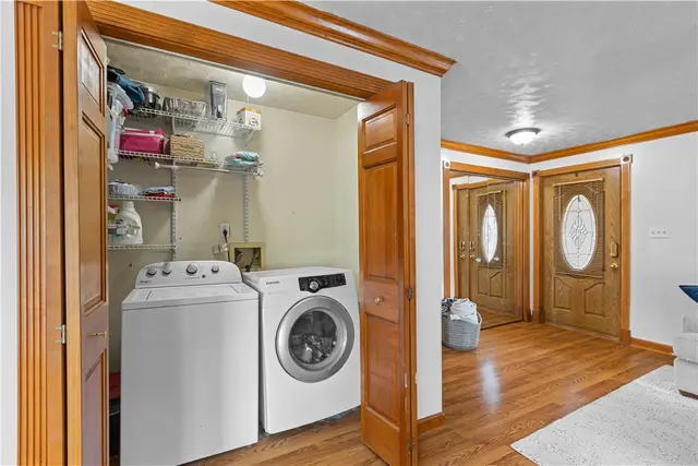 1265 Norberry Ct 18 gallery image 16
