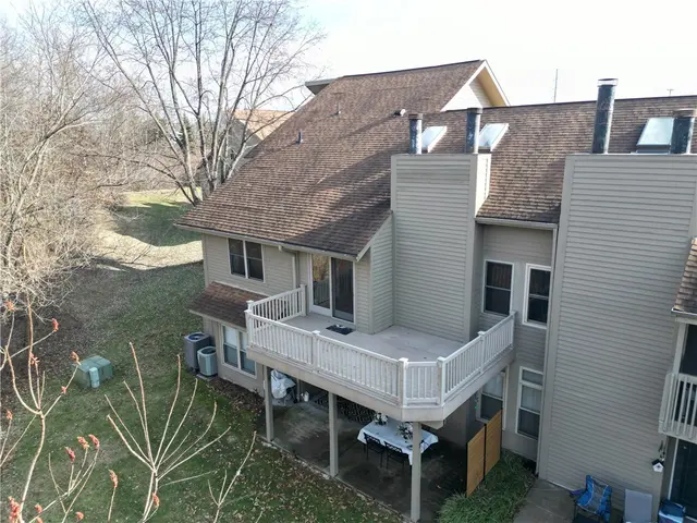 1267 Norberry Ct 36 gallery image 41