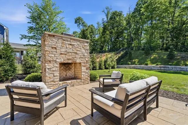 127 Abigail Dr. gallery image 9