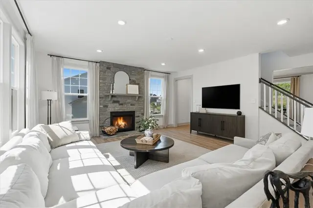 127 Abigail Dr. gallery image 21