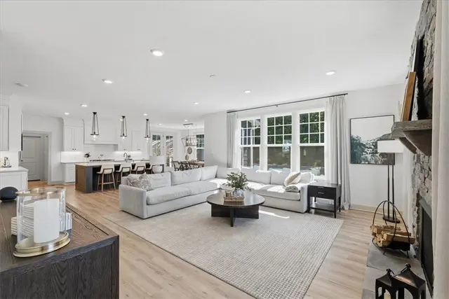 127 Abigail Dr. gallery image 22
