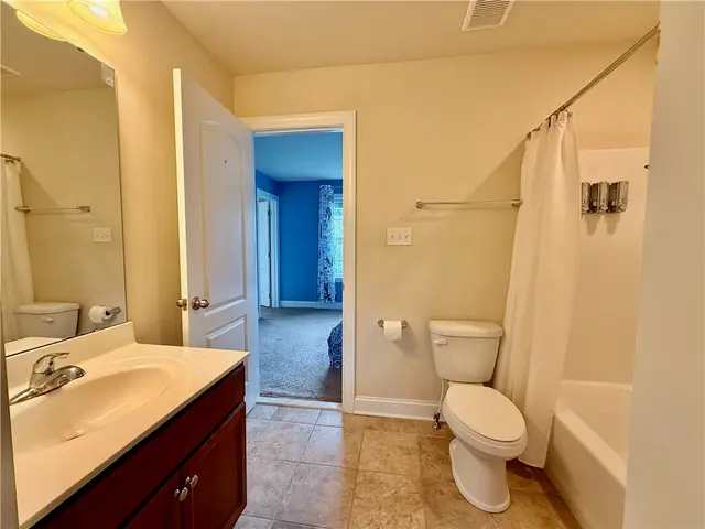 127 Alder Dr gallery image 26
