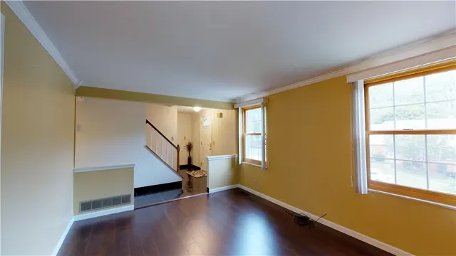 127 Lingay Drive gallery image 4