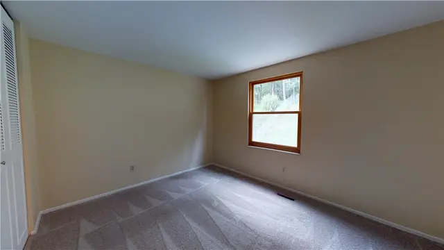 127 Lingay Drive gallery image 18