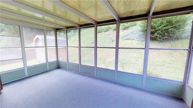 127 Lingay Drive gallery image 21