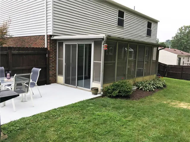 127 Lingay Drive gallery image 22