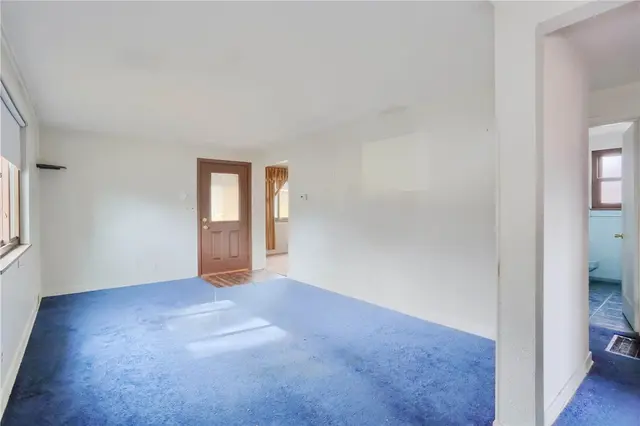 1275 Balmoral Drive gallery image 26