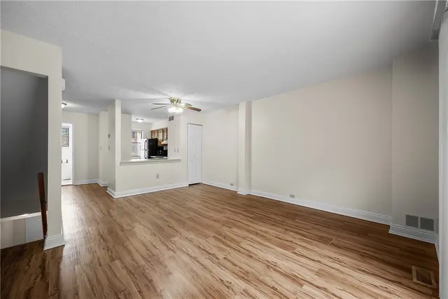 128 Forest Drive gallery image 31