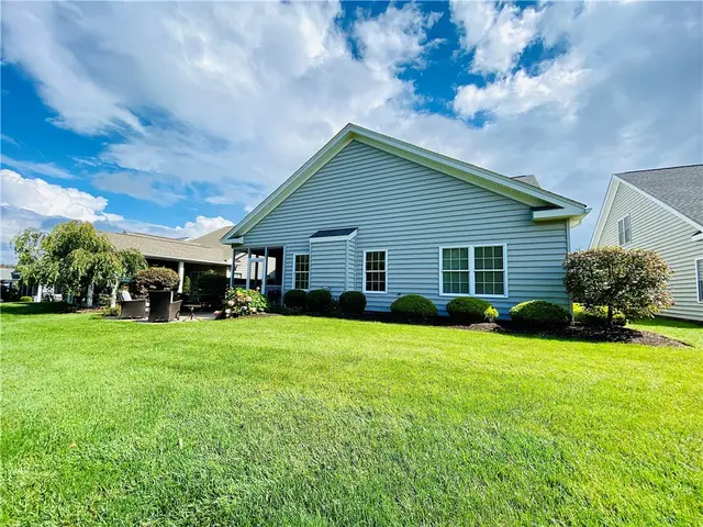 128 Independence Way gallery image 9