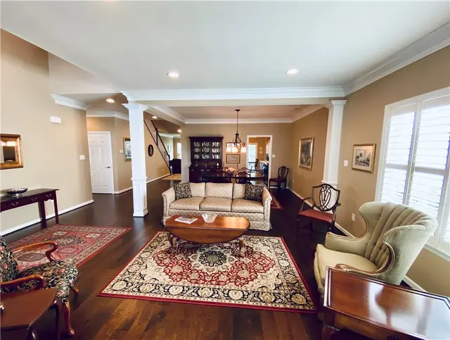 128 Independence Way gallery image 12