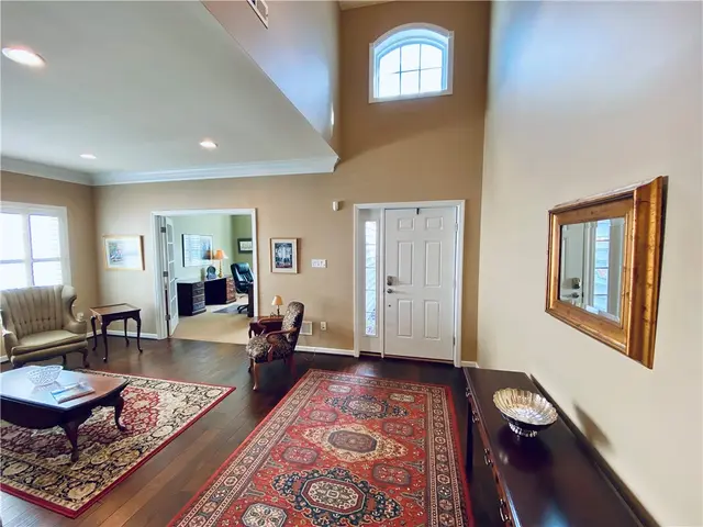 128 Independence Way gallery image 18