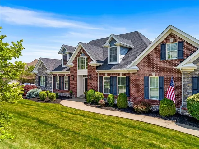 128 Majestic Dr gallery image 29